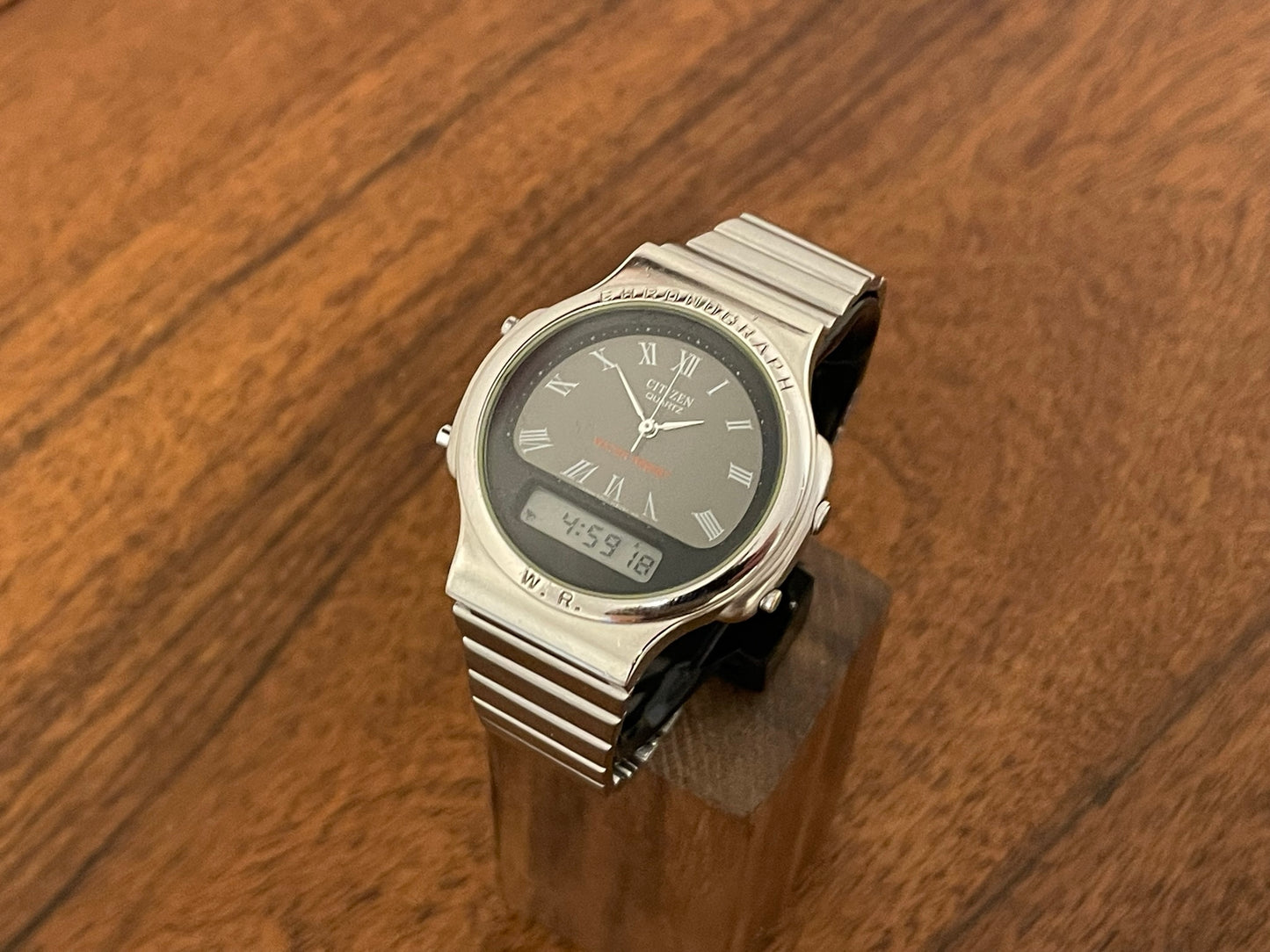 (1980s) Citizen T011-312724 KA Chronograph W.R.