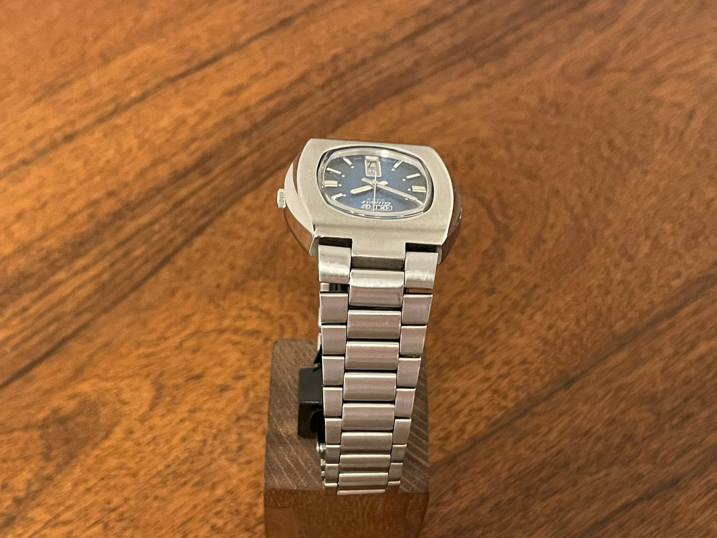 (1983) Seiko 3863-5009 Quartz 3003 "ocean blue textured dial" (serviced)