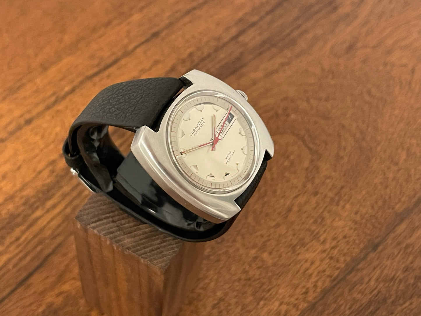 (1971) Caravelle automatic ref 7098 "UFO" case N1 (Full service)