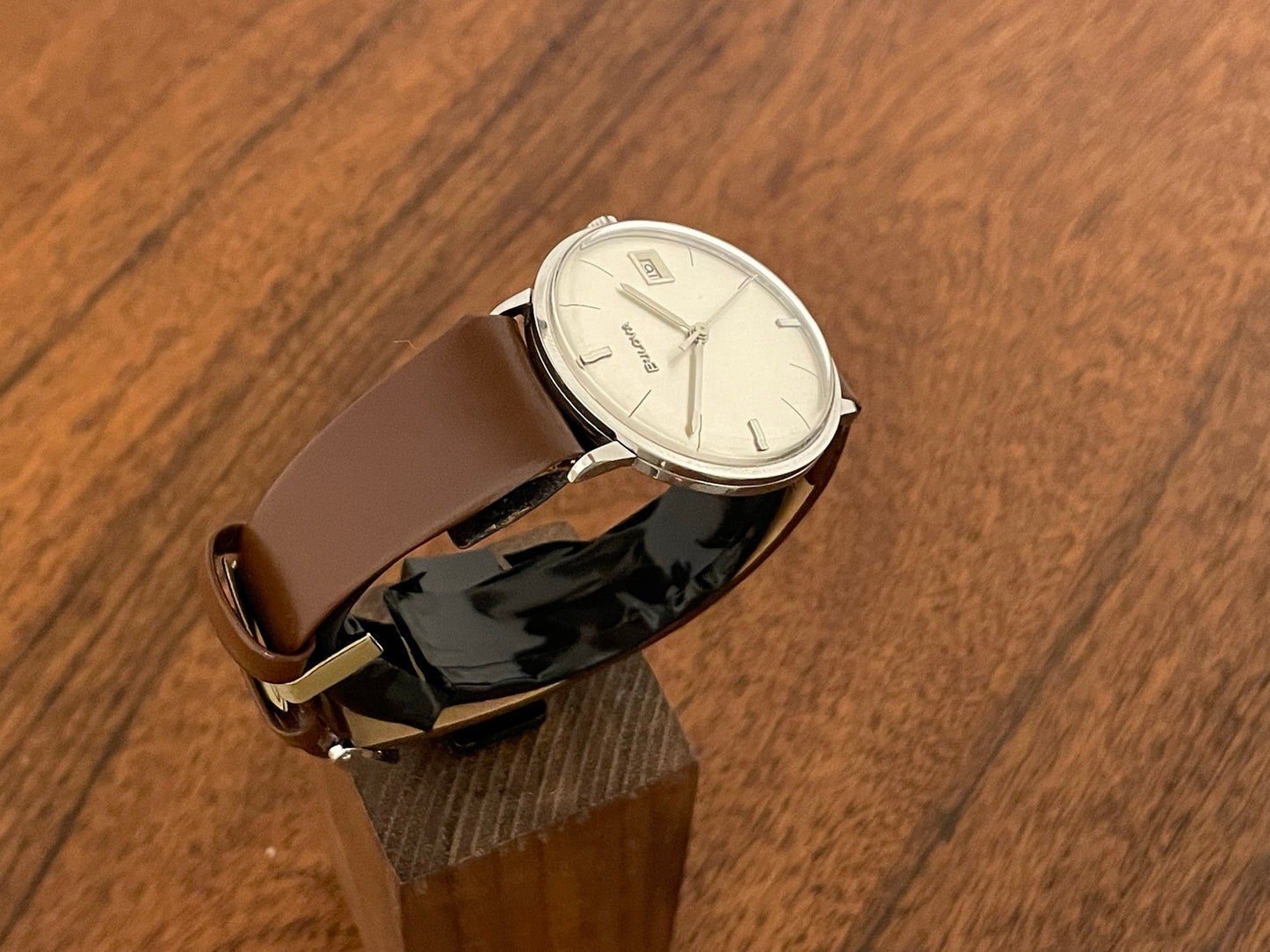 (1964) Bulova M4 dress watch with linen dial (full service)