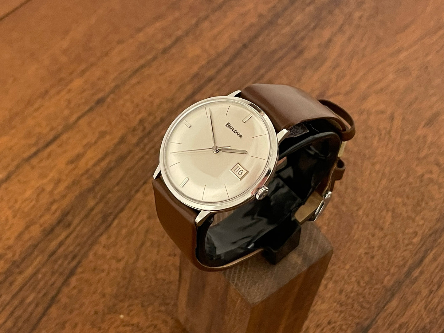 (1964) Bulova M4 dress watch with linen dial (full service)