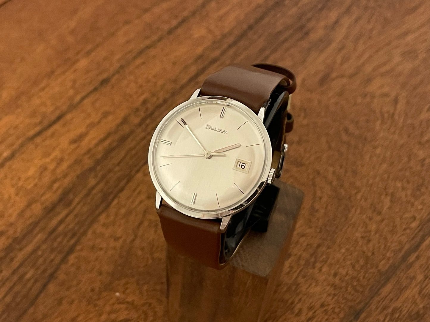 (1964) Bulova M4 dress watch with linen dial (full service)
