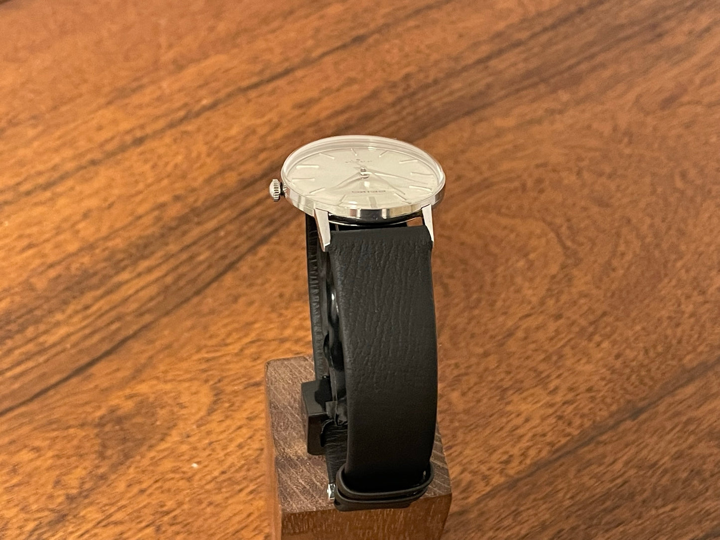 (1968) Seiko 66-9990 dress watch (full service)