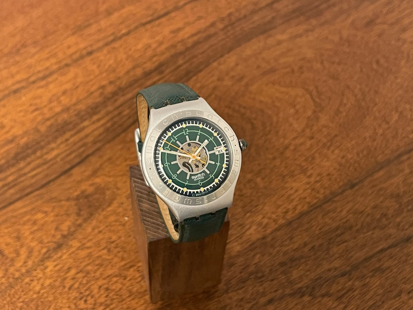 (1995) Swatch YGS4001 Irony "Irish Weekend"