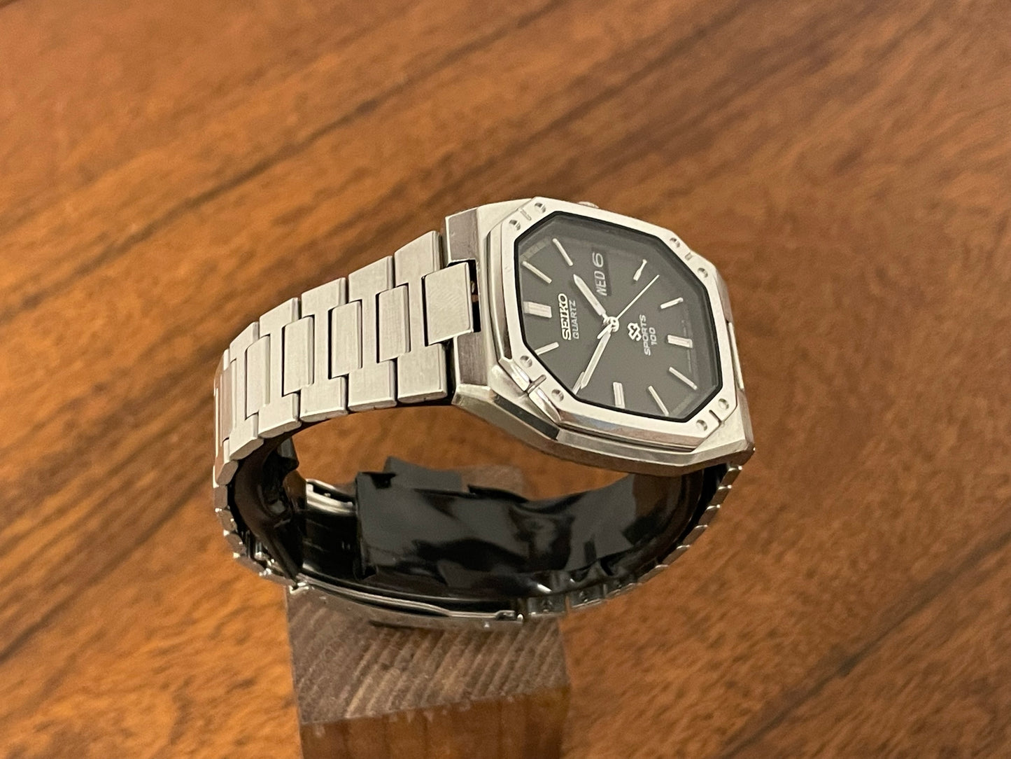 (1982) Seiko 8229-503A Quartz SQ Sports 100 (serviced)