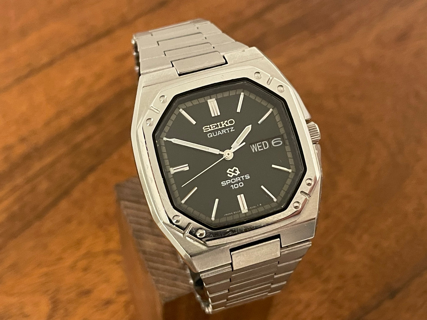 (1982) Seiko 8229-503A Quartz SQ Sports 100 (serviced)