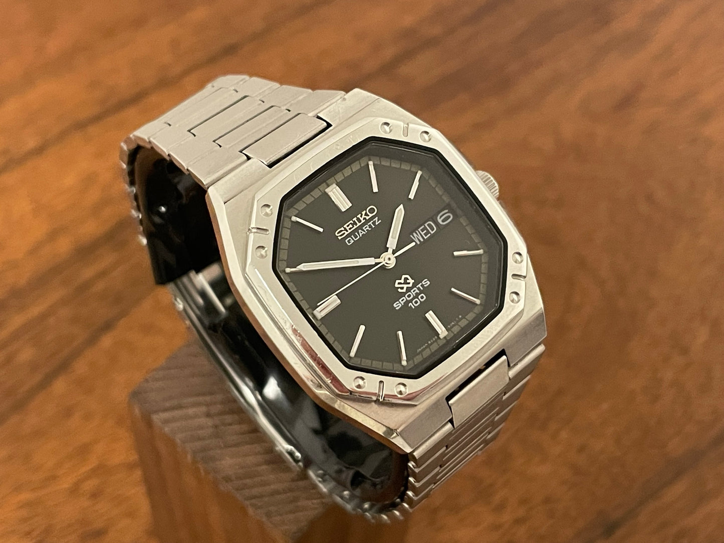 (1982) Seiko 8229-503A Quartz SQ Sports 100 (serviced)