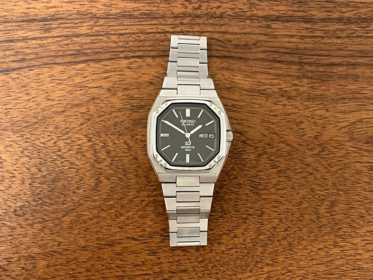 (1982) Seiko 8229-503A Quartz SQ Sports 100 (serviced)