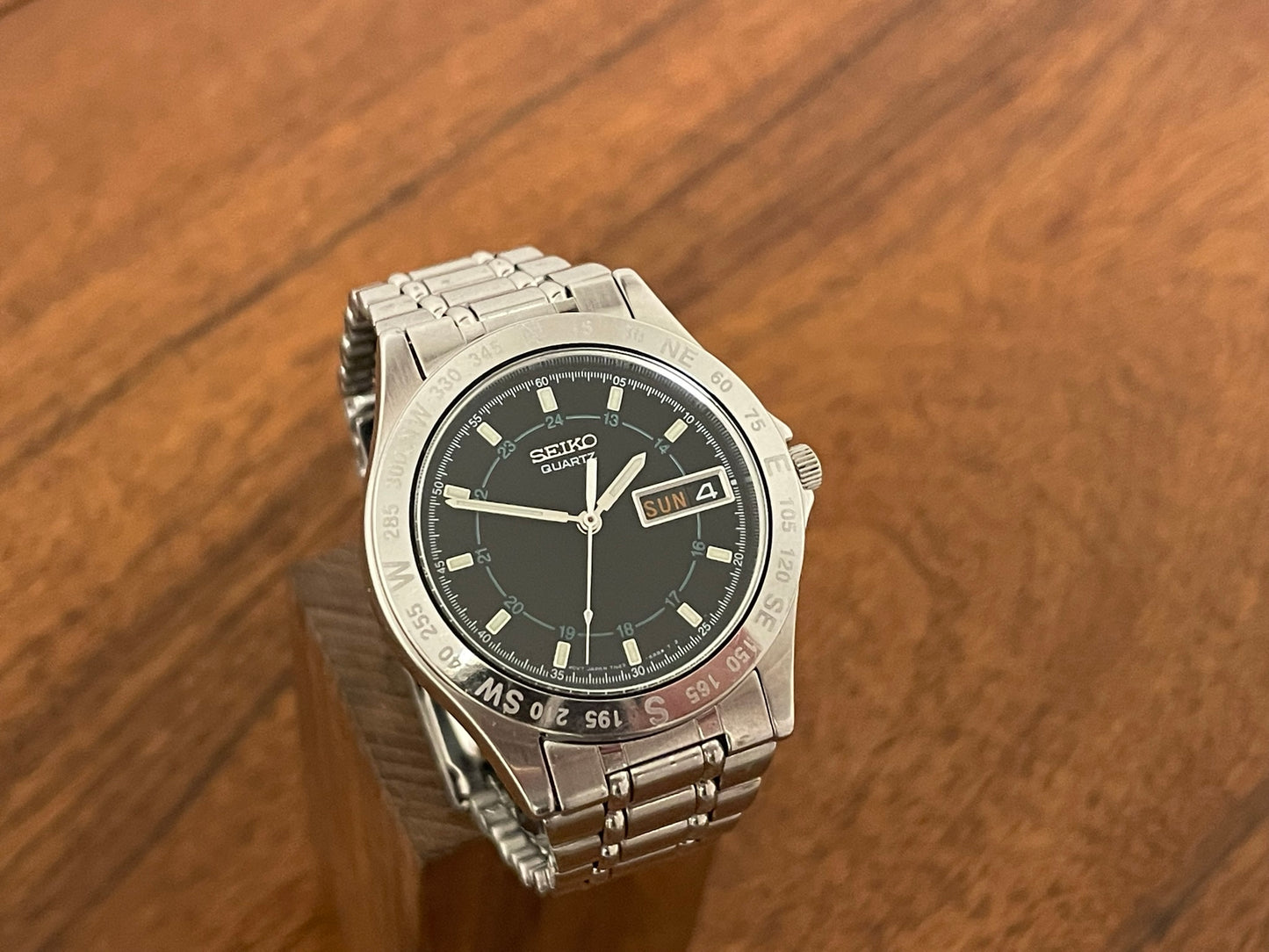 (2001) Seiko 7N43-6A40 compass bezel (serviced)