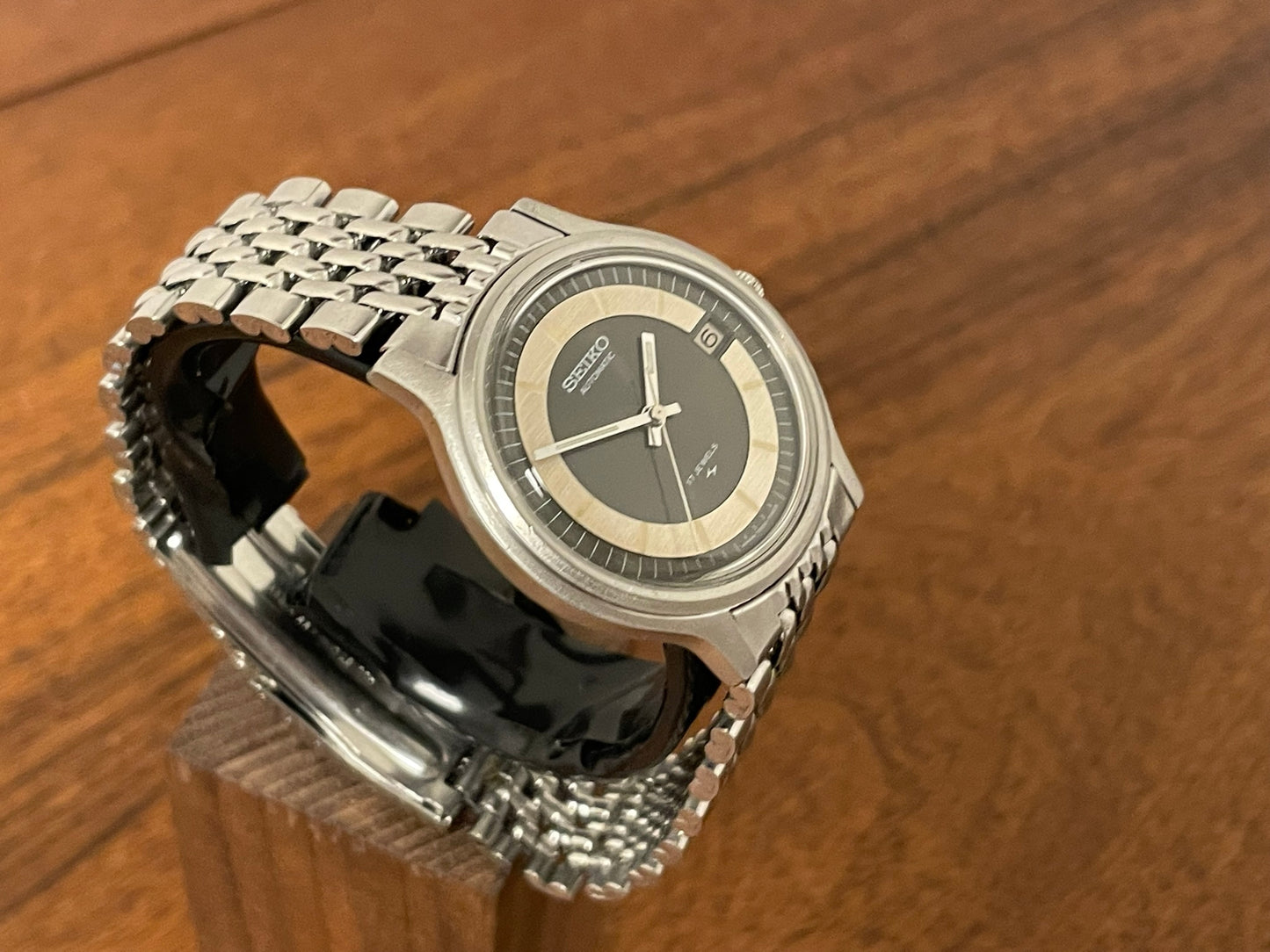 (1973) Seiko 7005-7110 "bullseye dial" automatic 17 jewels (full service)