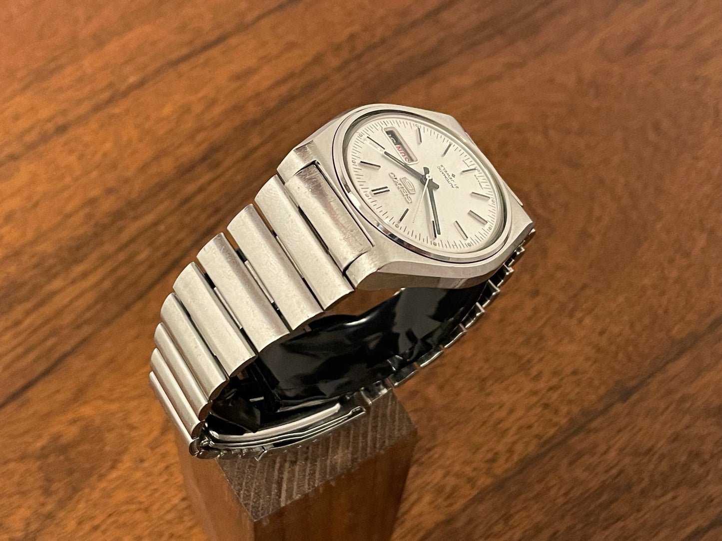 (1974) Seiko 5 Automatic 6119-8410 day & date feature (serviced)