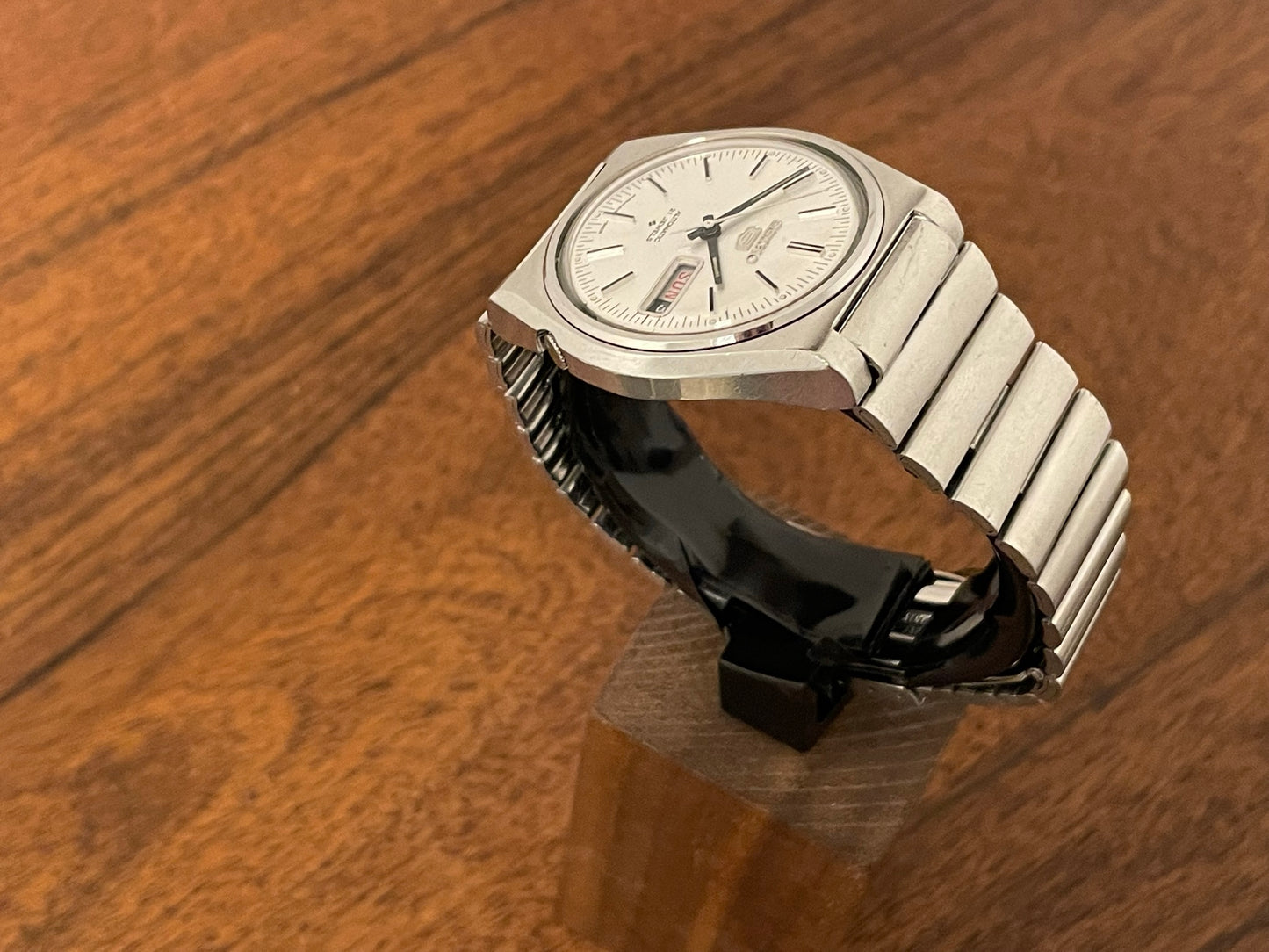 (1974) Seiko 5 Automatic 6119-8410 day & date feature (serviced)