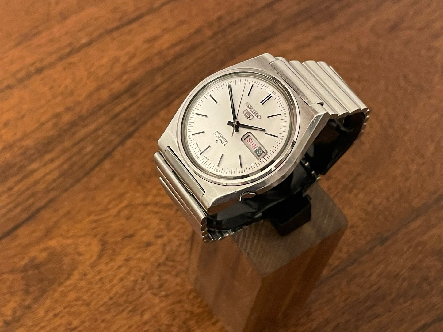 (1974) Seiko 5 Automatic 6119-8410 day & date feature (serviced)