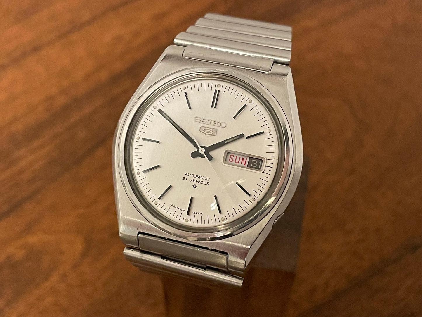 (1974) Seiko 5 Automatic 6119-8410 day & date feature (serviced)