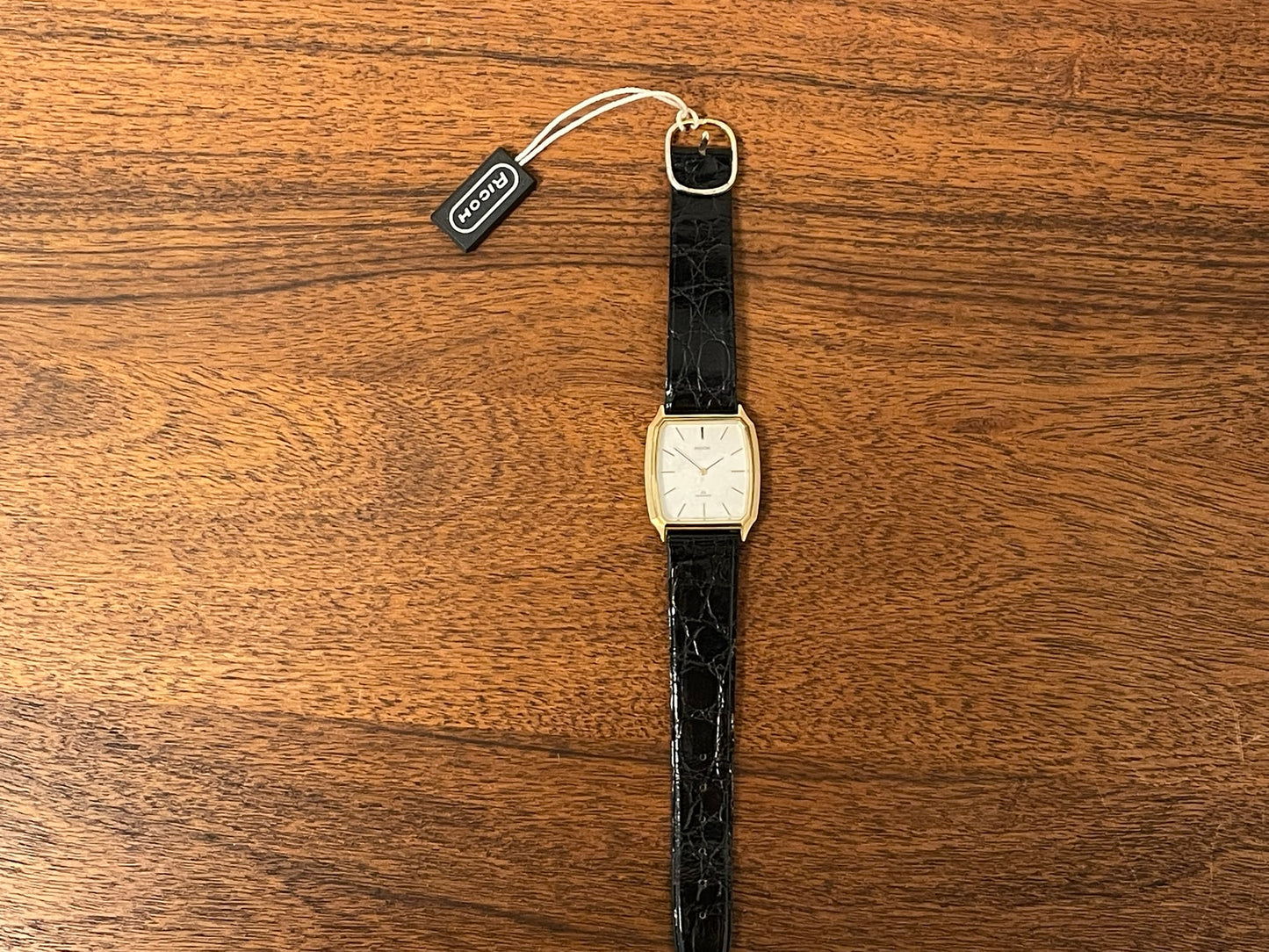 (1970's) Ricoh 632005 Riquartz "Tank" with diamond dust dial (NOS)