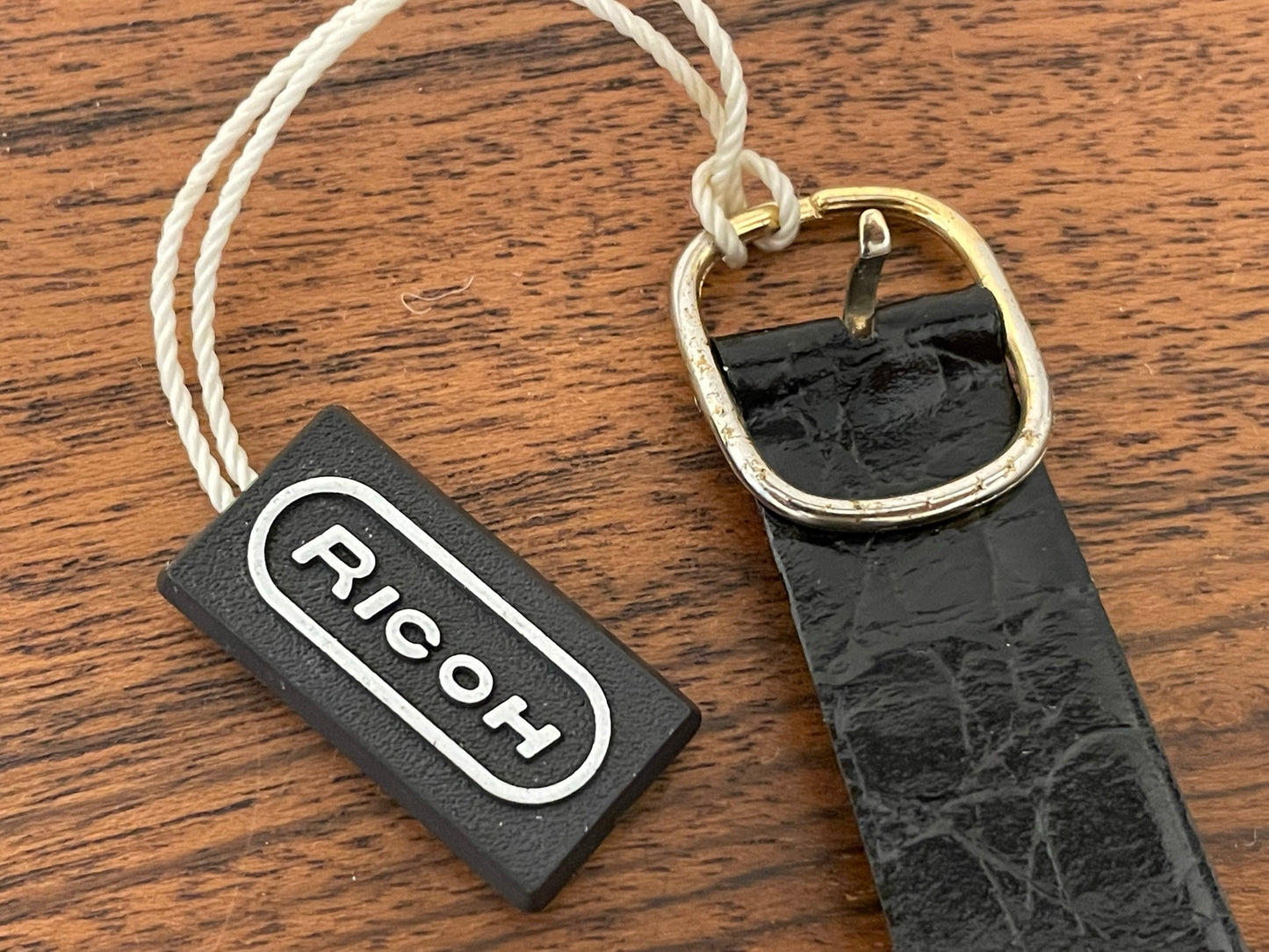 (1970's) Ricoh 632005 Riquartz "Tank" with diamond dust dial (NOS)