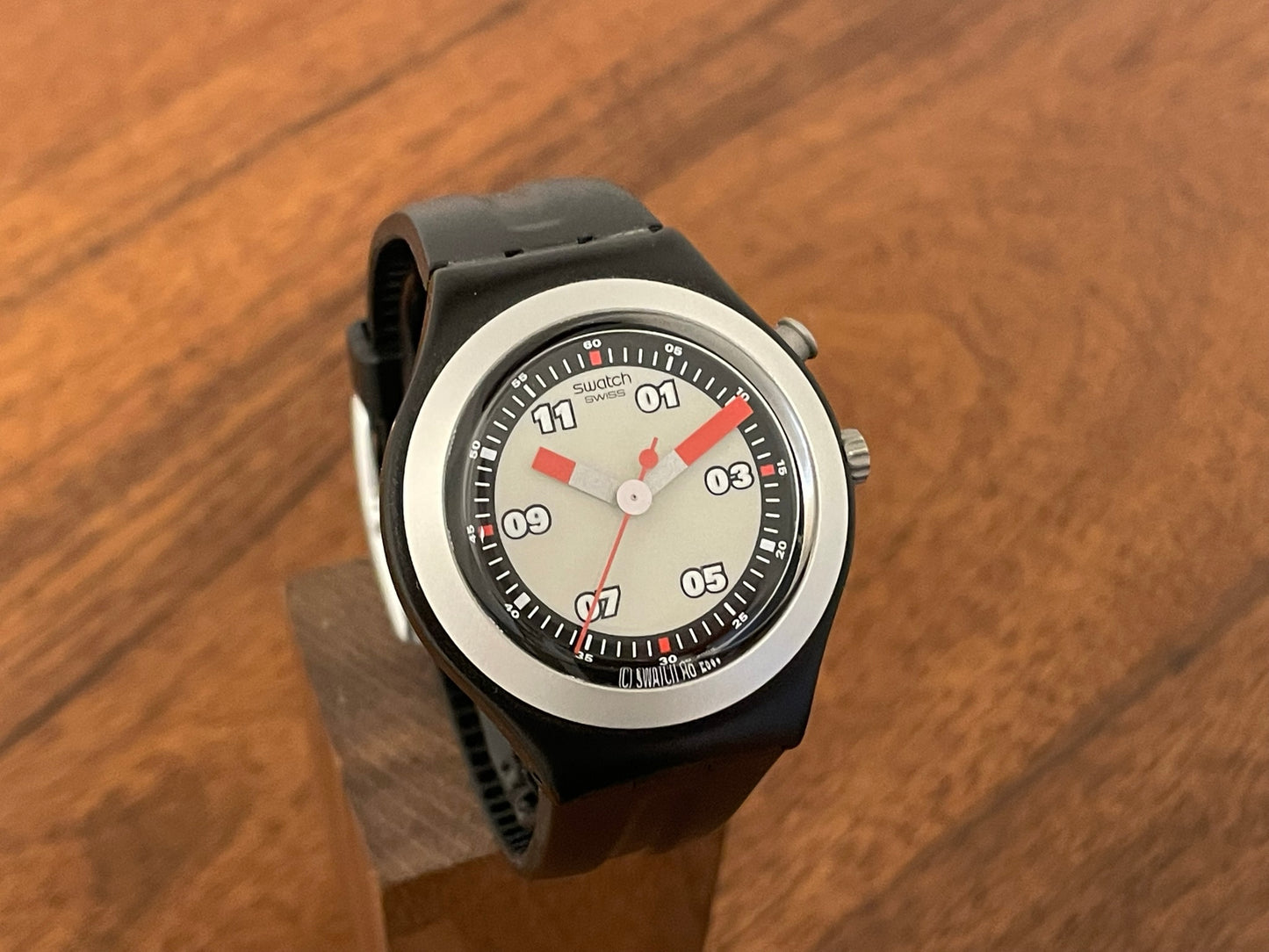 (2005) Swatch YGB9000 Irony Loomi "Enough Time" (NOS)