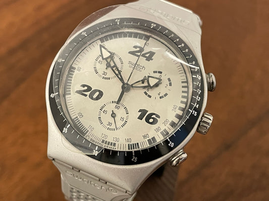 (1997) vintage Swatch YCS1006 Irony Chrono "Straight Edge" front view