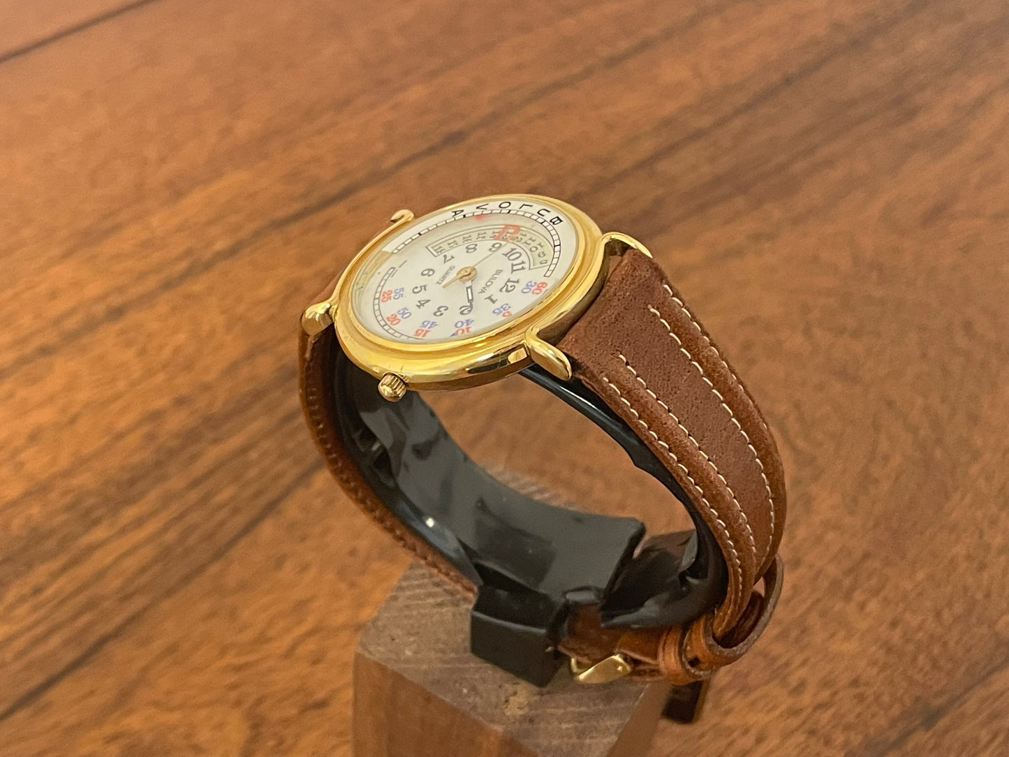 (1980s) Bulova Timetrax dress watch with "jumping minutes" (NOS)