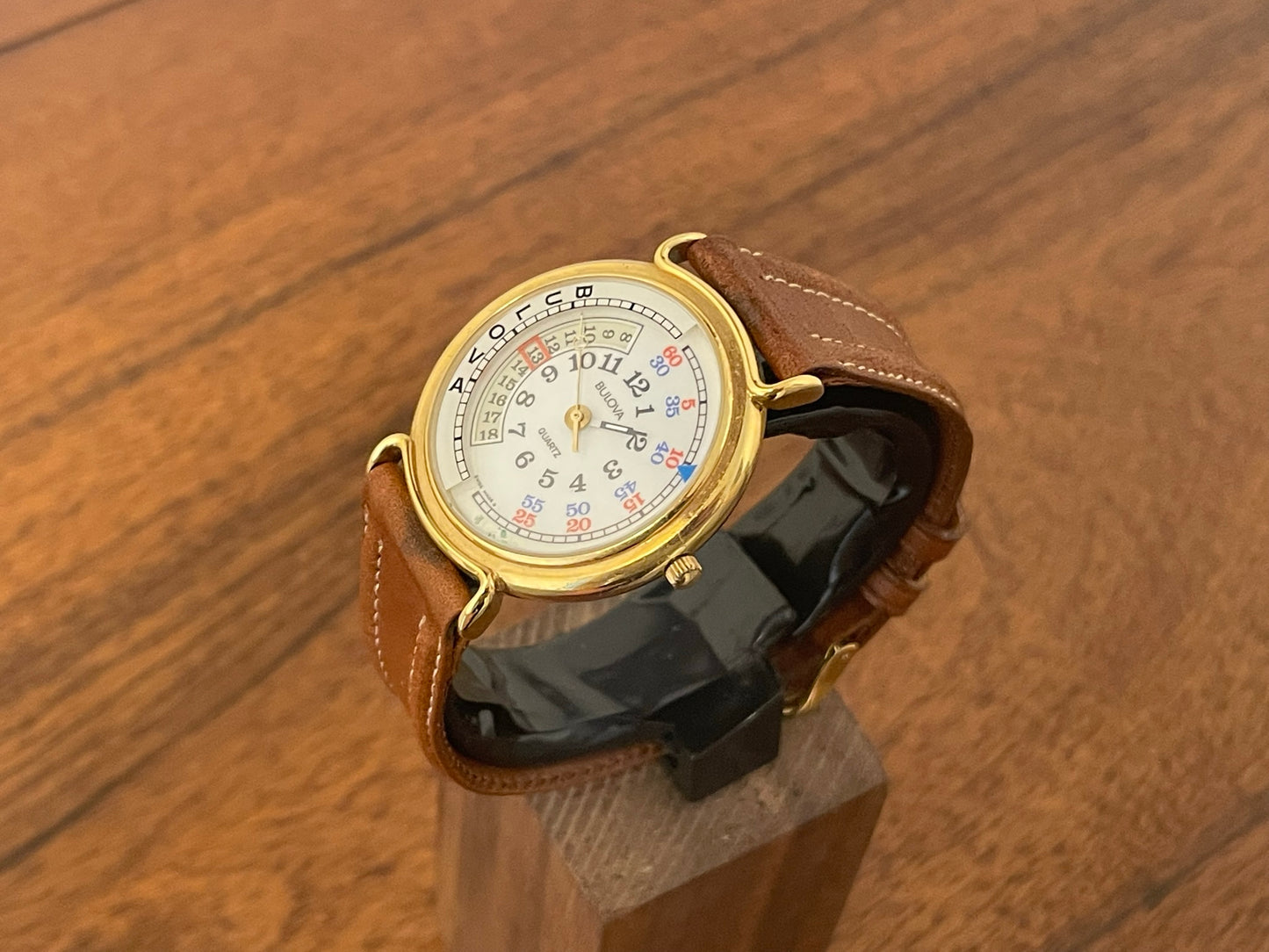 (1980s) Bulova Timetrax dress watch with "jumping minutes" (NOS)