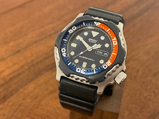(2001) vintage Seiko 7N36-6A0A Diver - Pepsi bezel (serviced) front view