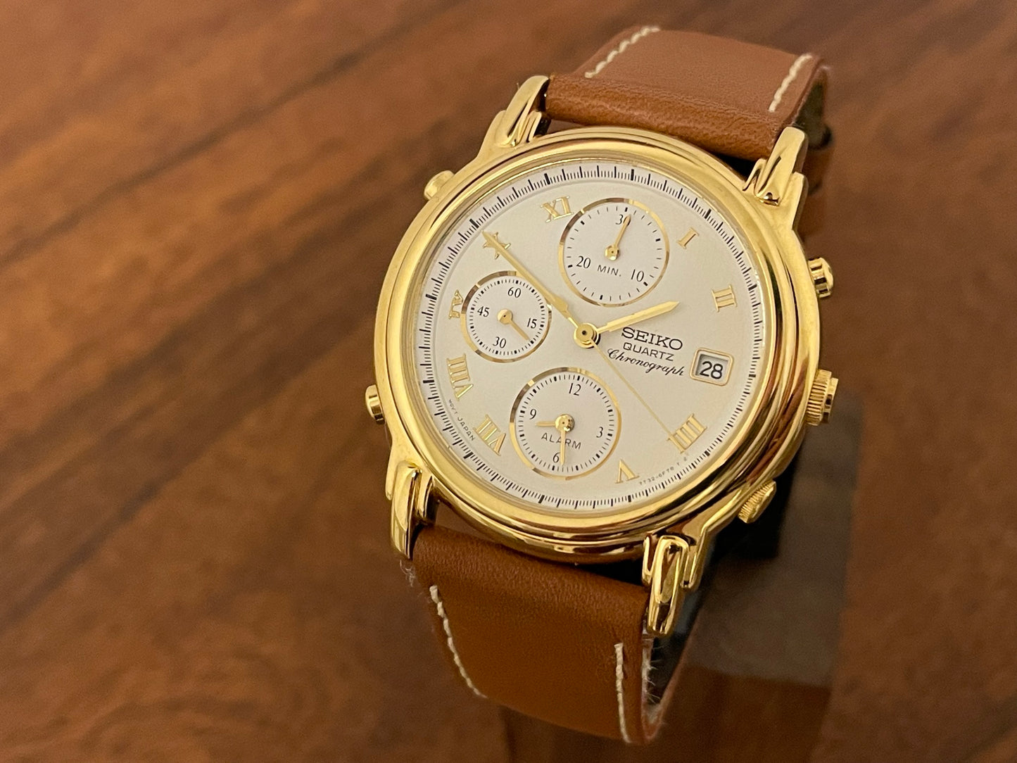 (1993) vintage Seiko 7T32-6F00 Chronograph front view