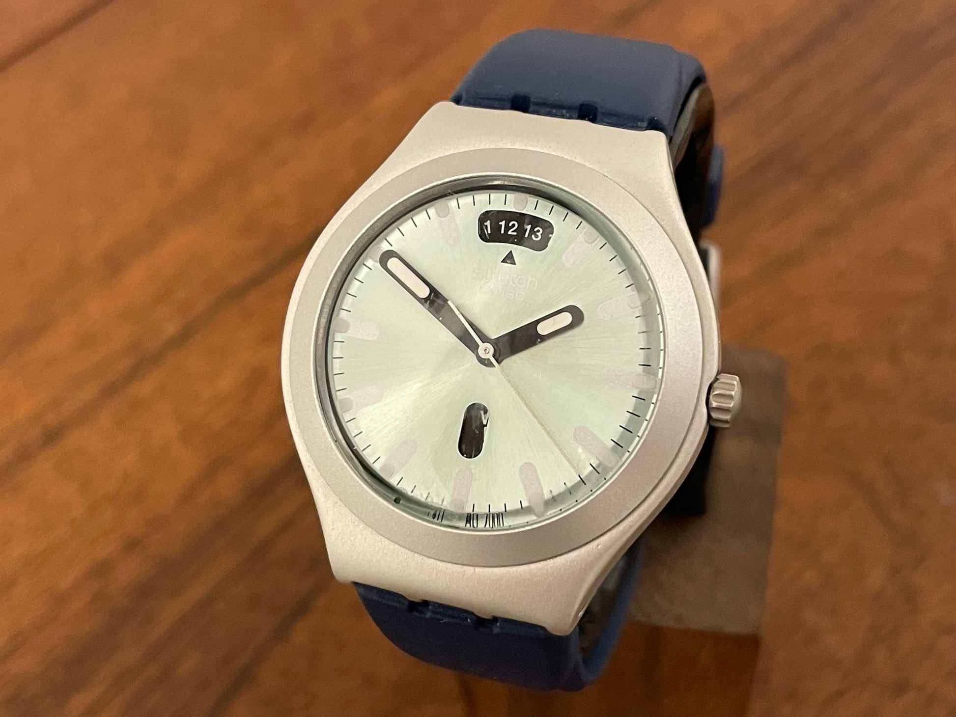 (2001) vintage Swatch YGS7008 Irony "Extrados Aqua" (NOS) front view
