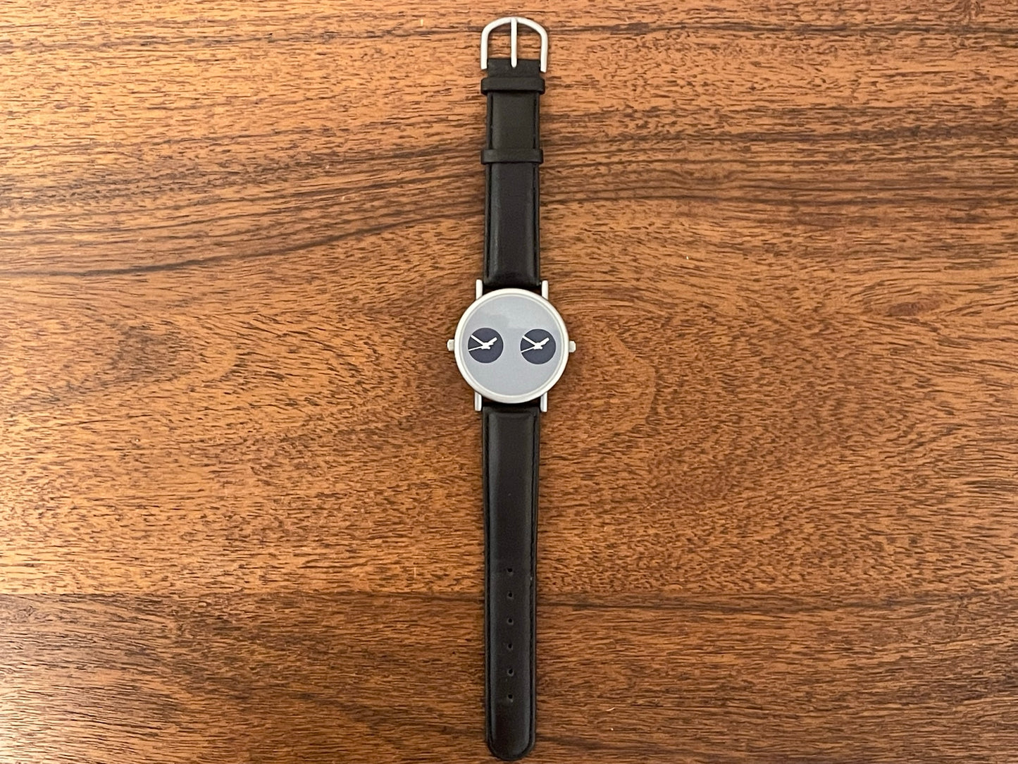(1990s) Grus Watch dual time dress watch (NOS)