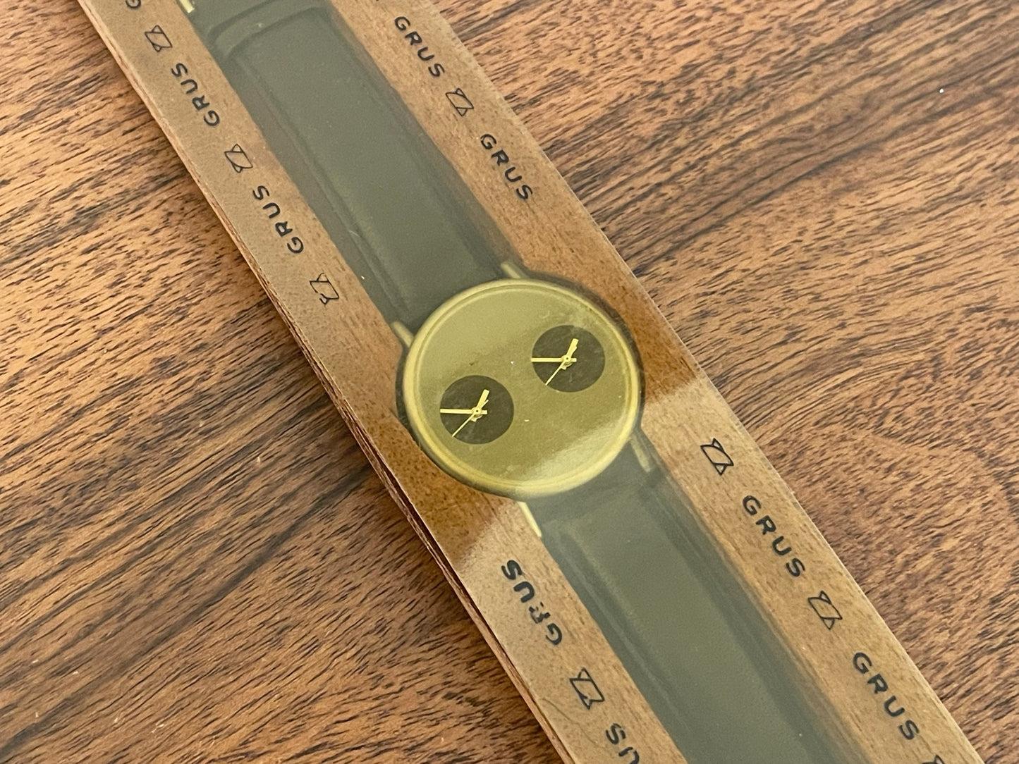 (1990s) Grus Watch dual time dress watch (NOS)