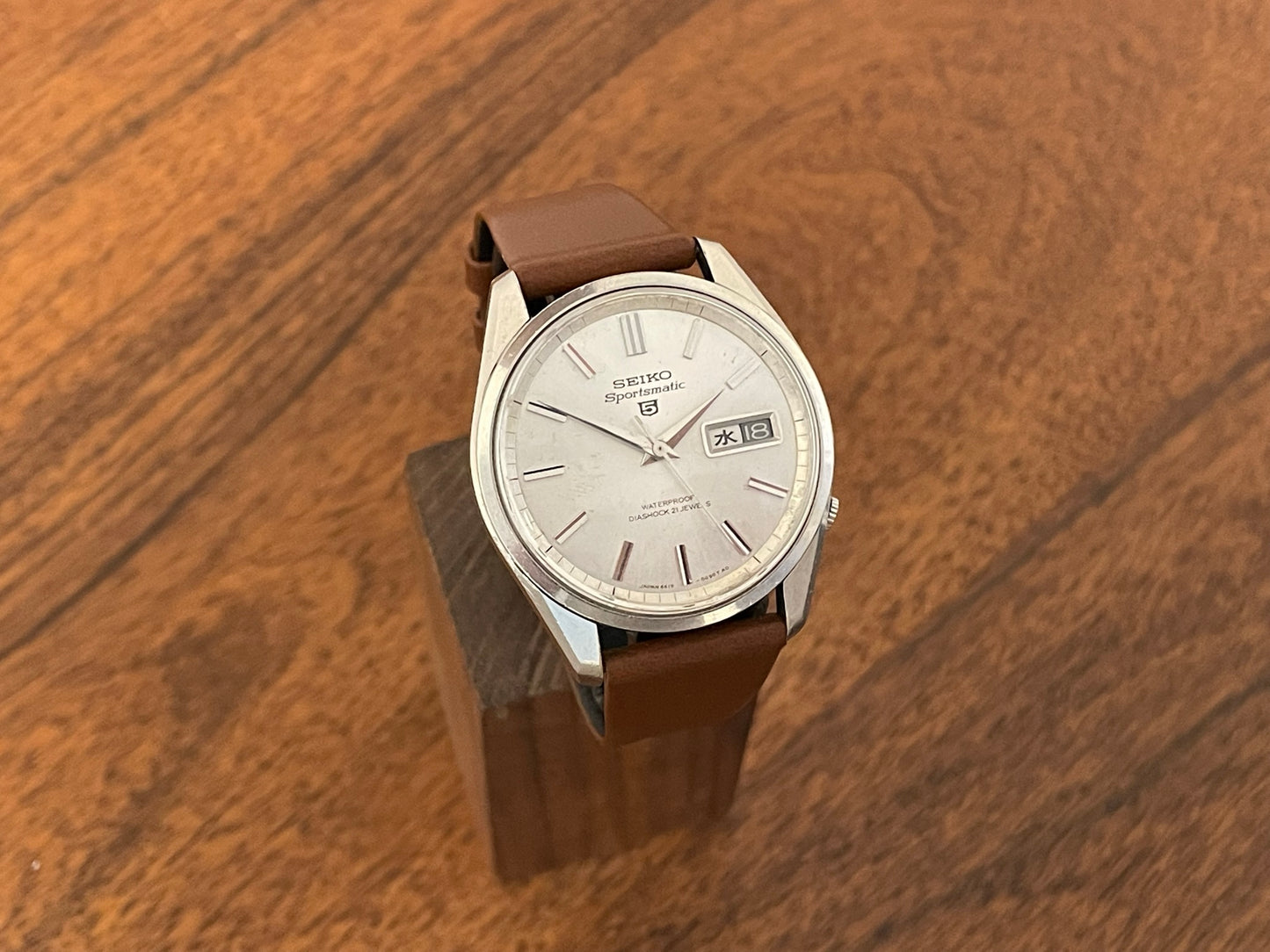 (1966) Seiko 5 Sportsmatic 6619-8060 Diashock 21 jewels (serviced)