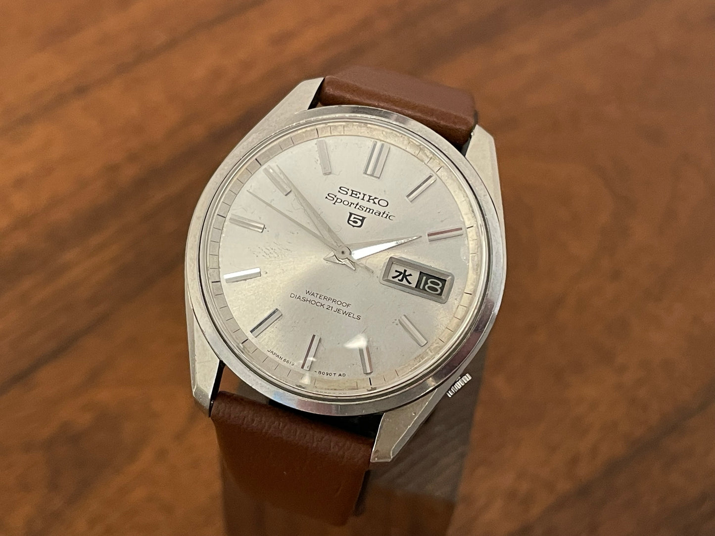 (1966) Seiko 5 Sportsmatic 6619-8060 Diashock 21 jewels (serviced)