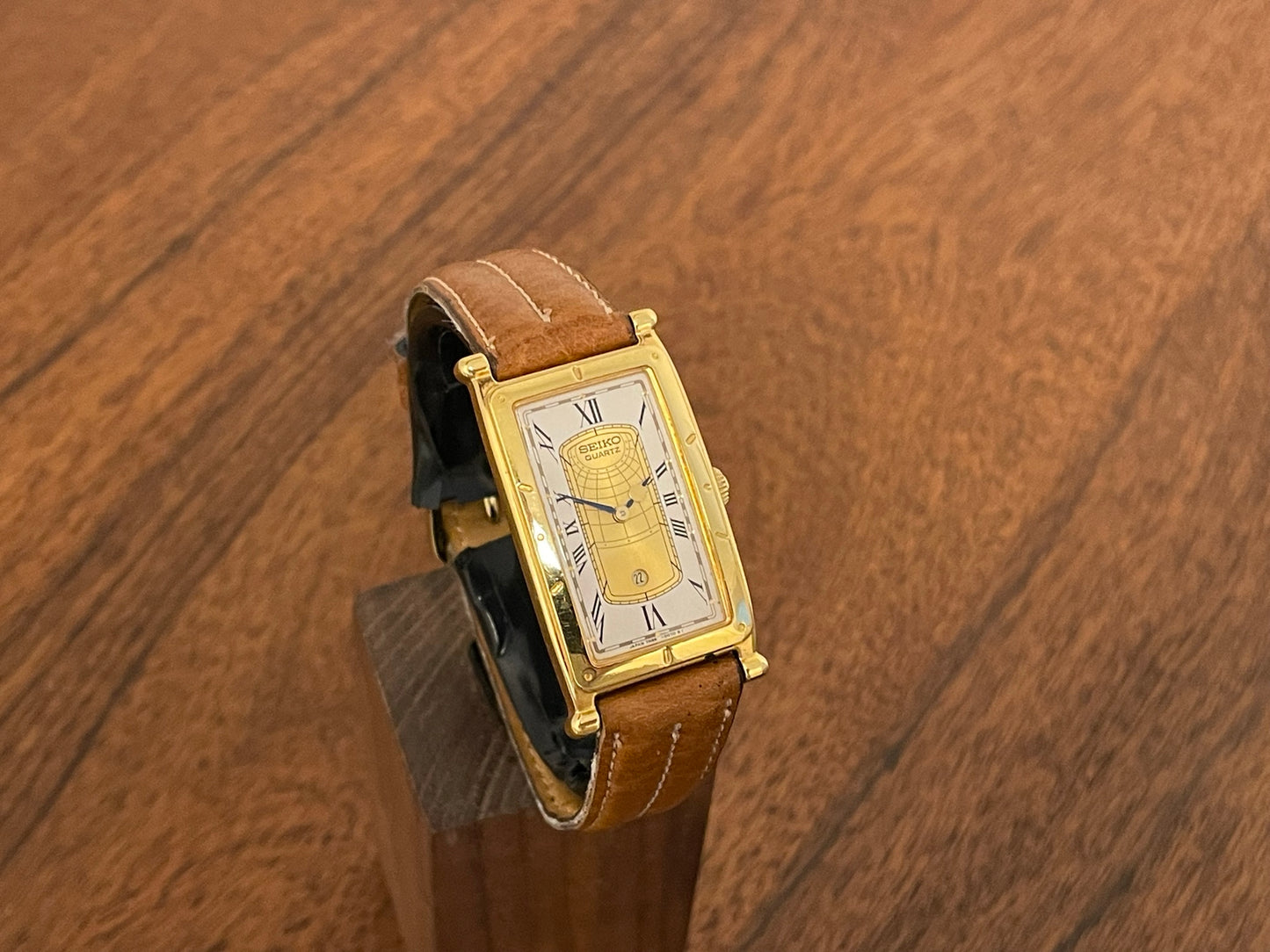 (1991) Seiko 7N89-5000 Age of Discovery “AOD” tank dress watch