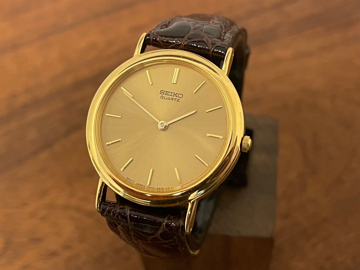 (2004) vintage Seiko 7N00-6A70 dress watch - small size (NOS) front view