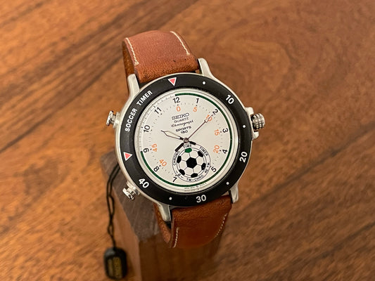 (1989) vintage Seiko 8M32-B018 Soccer Timer - Sports 150 (NOS) front view