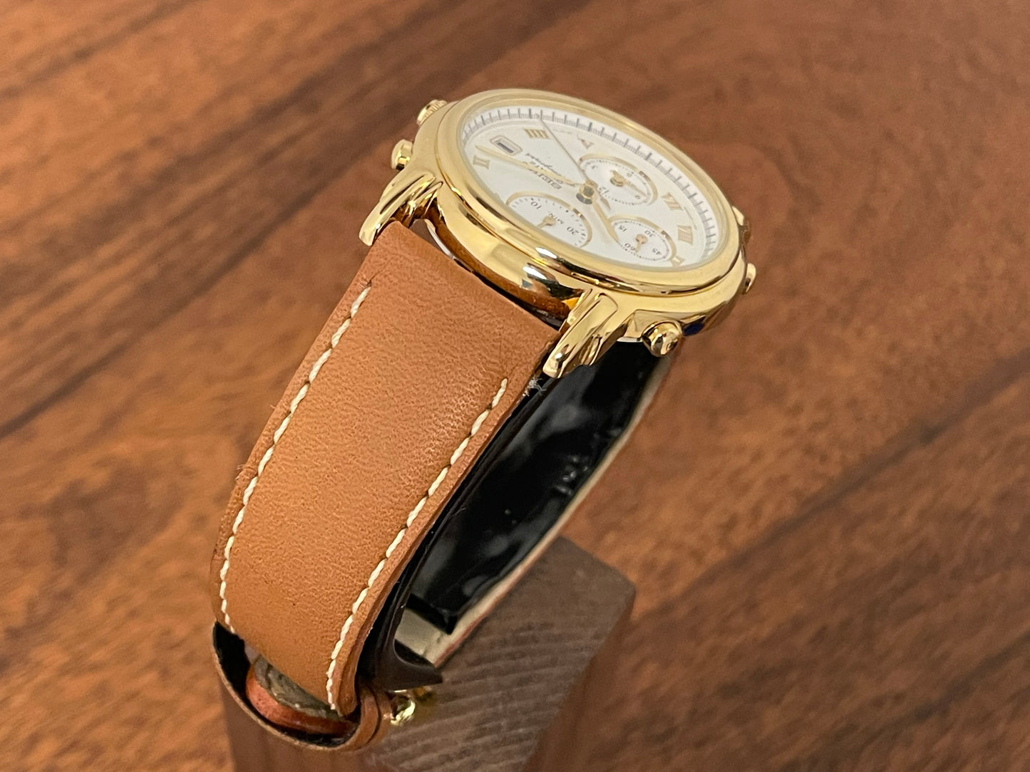 (1993) Seiko 7T32-6F00 Chronograph - creme dial with Roman numerals