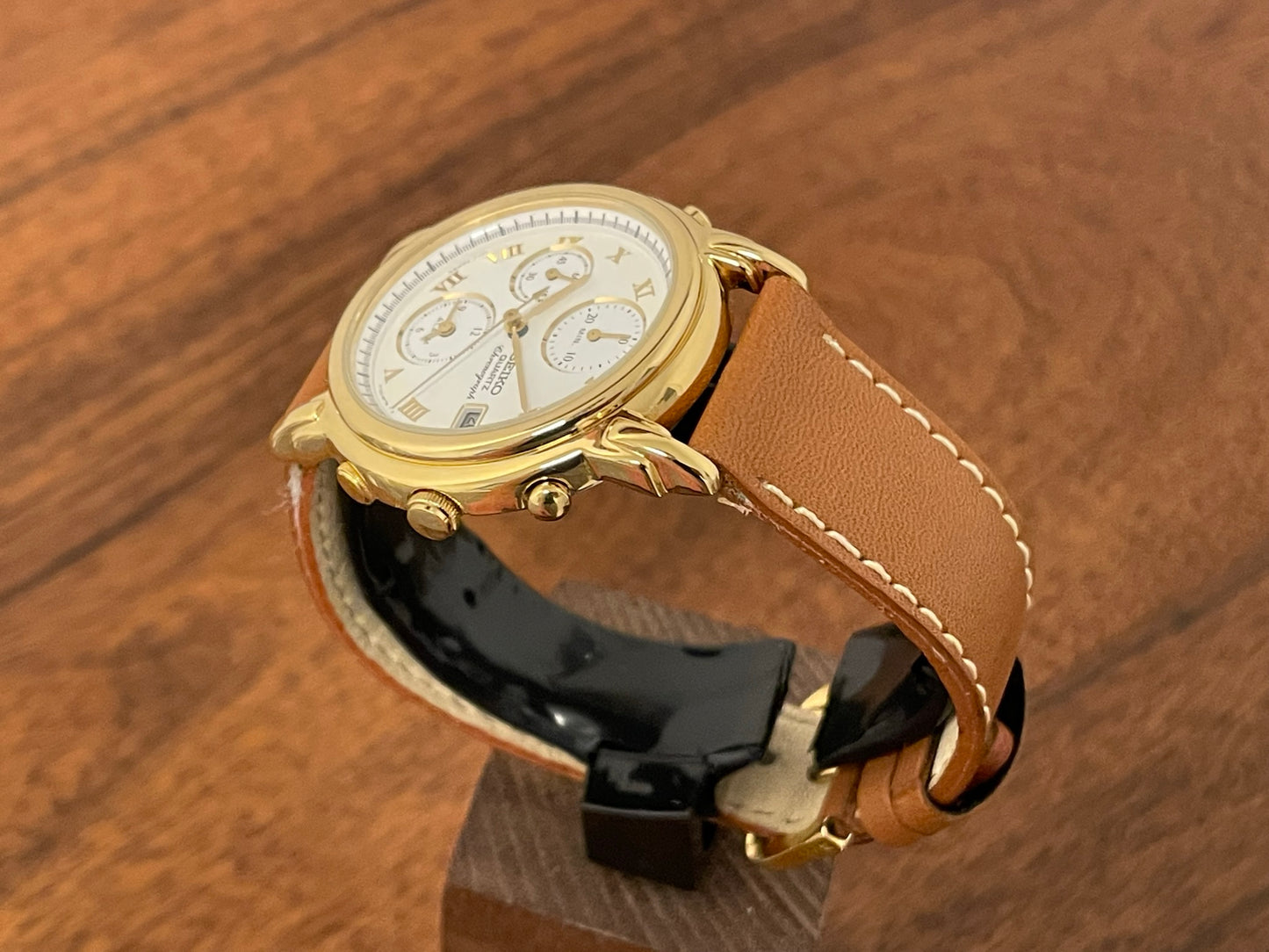 (1993) Seiko 7T32-6F00 Chronograph - creme dial with Roman numerals