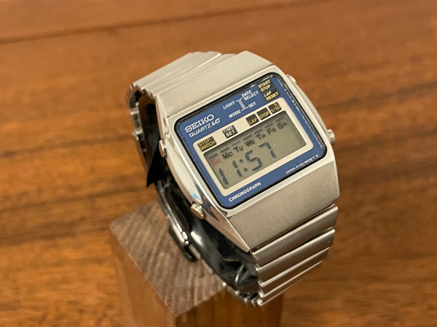 (1977) Seiko A128-5000 Quartz LC digital/LCD chronograph - blue dial (serviced)