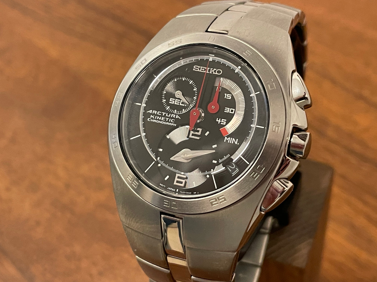 (2004) Seiko 7L22-0AA0 Arctura Kinetic Chronograpgh - black dial (NOS)