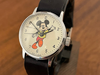 (1960s-1970s) Disneyland Mickey Mouse manual wind watch by Walt Disney - small size (serviced)