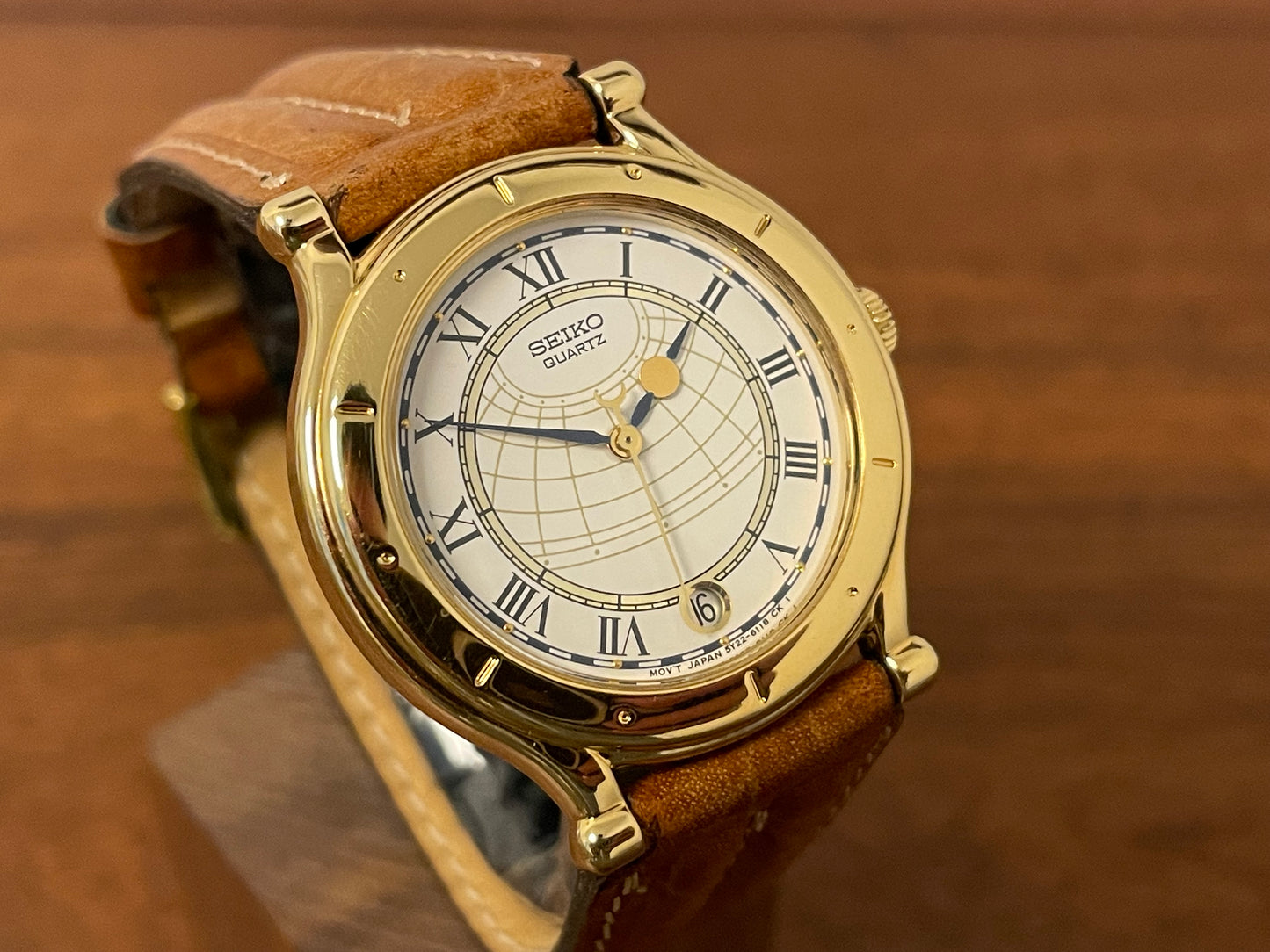(1999) Seiko 5Y22-6050 Age of Discovery (AOD) dress watch - white dial w/ black Roman numerals (NOS)