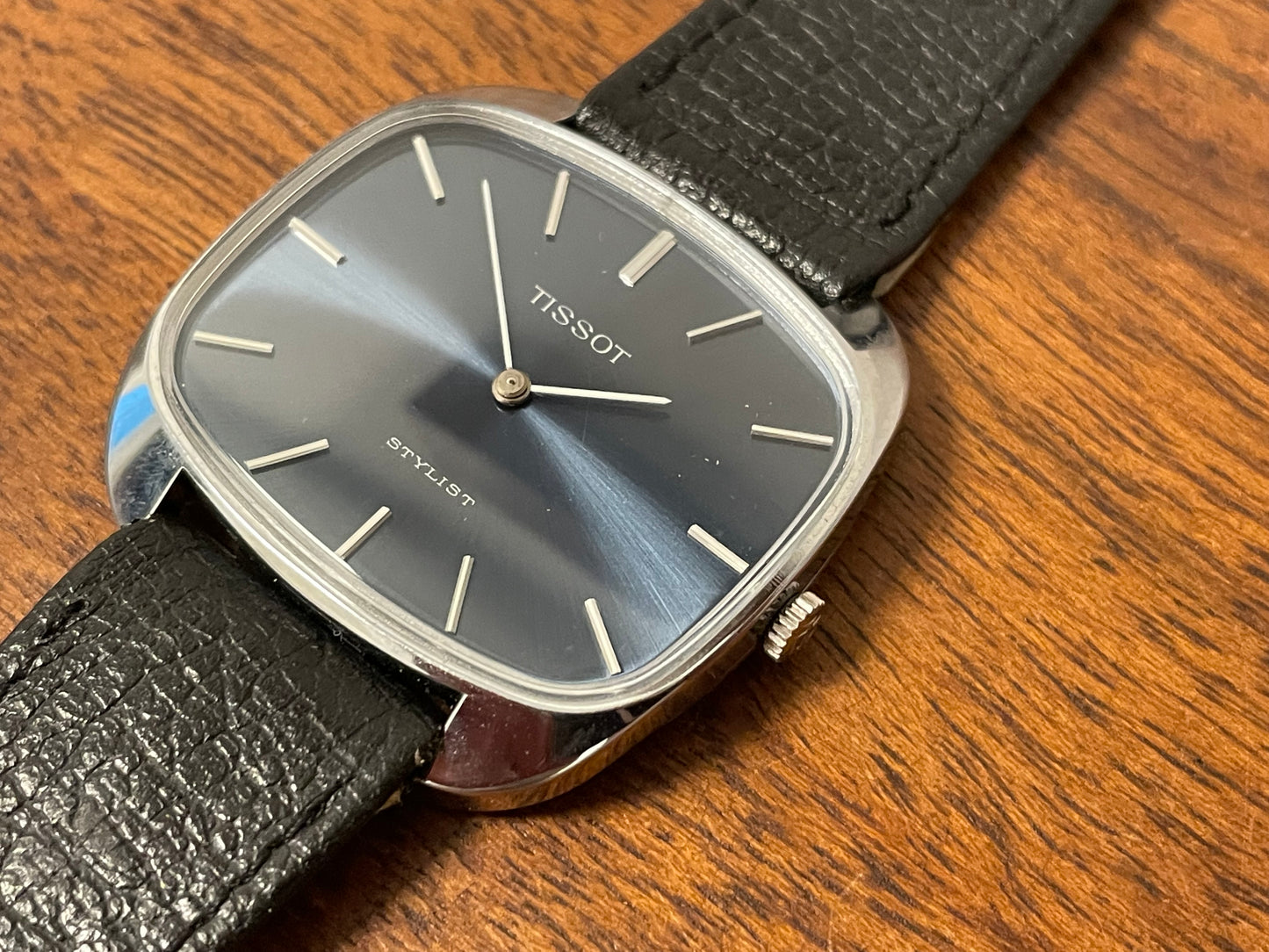 (1970s) Tissot 41436 Stylist dress watch - silver “tv case” - sunburst blue dial w/ silver stick markers (NOS)