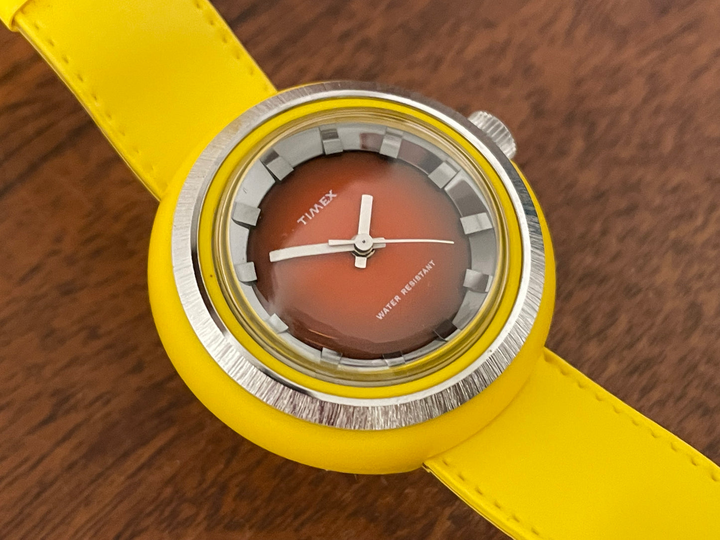 (1970s) Timex 290-071 UFO - yellow plastic case - brown dial w/ silver markers - small size (NOS + full set)