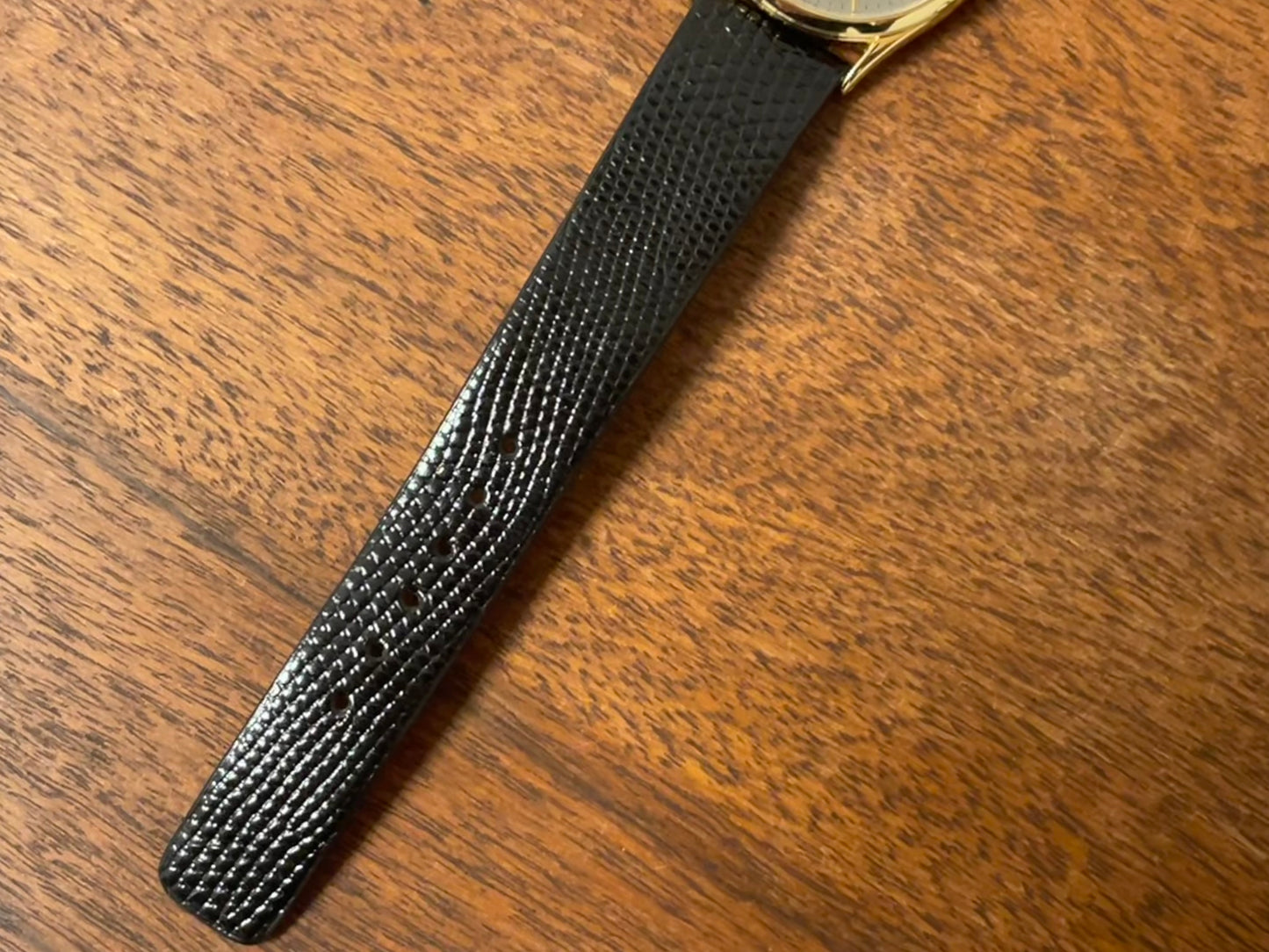 (1986) Seiko 7434-7000 dress watch with moon phase -silver dial w/ gold stick markers (NOS)