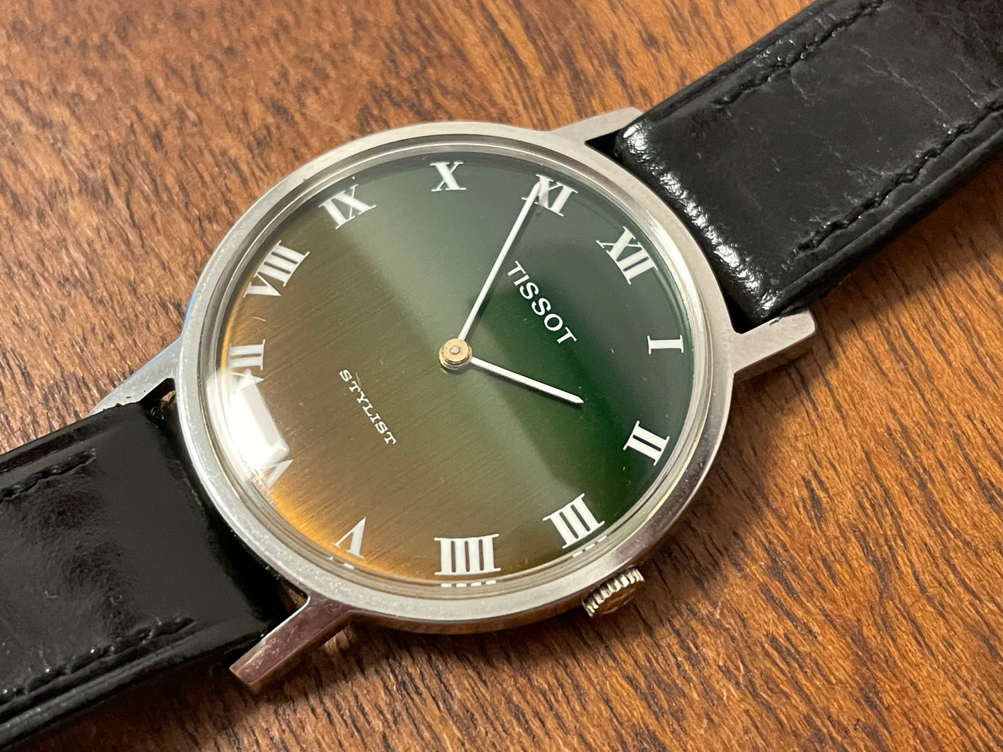 (1970s) Tissot 41070 Stylist dress watch - silver case - brushed green/orange gradient dial w/ white Roman numerals (NOS)