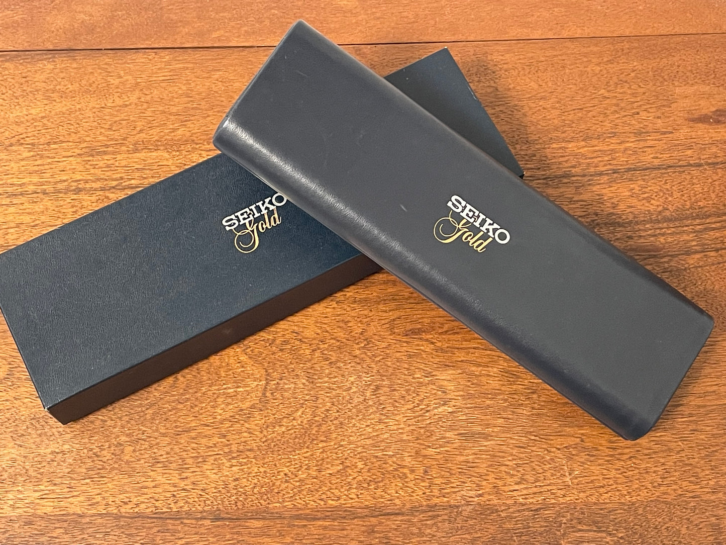 Vintage Seiko “Gold” rectangular box - blue