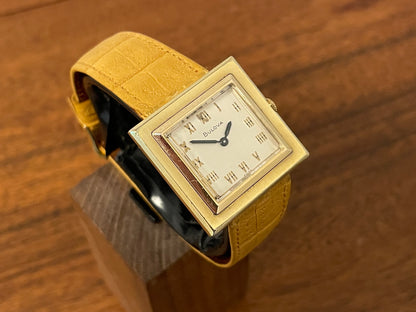 (1969) Bulova 62905-5Y President "G" M9 square dress watch - champagne dial with gold Roman numerals (serviced)