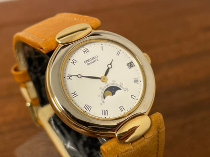 (1997) Seiko 6F29-6000 dress watch - White dial w/ moonphase complication (NOS)