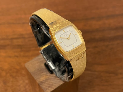(1982) Seiko 5420-5160 - gold plated case w/ etched bezel - silver dial w/ gold markers - small size (NOS)