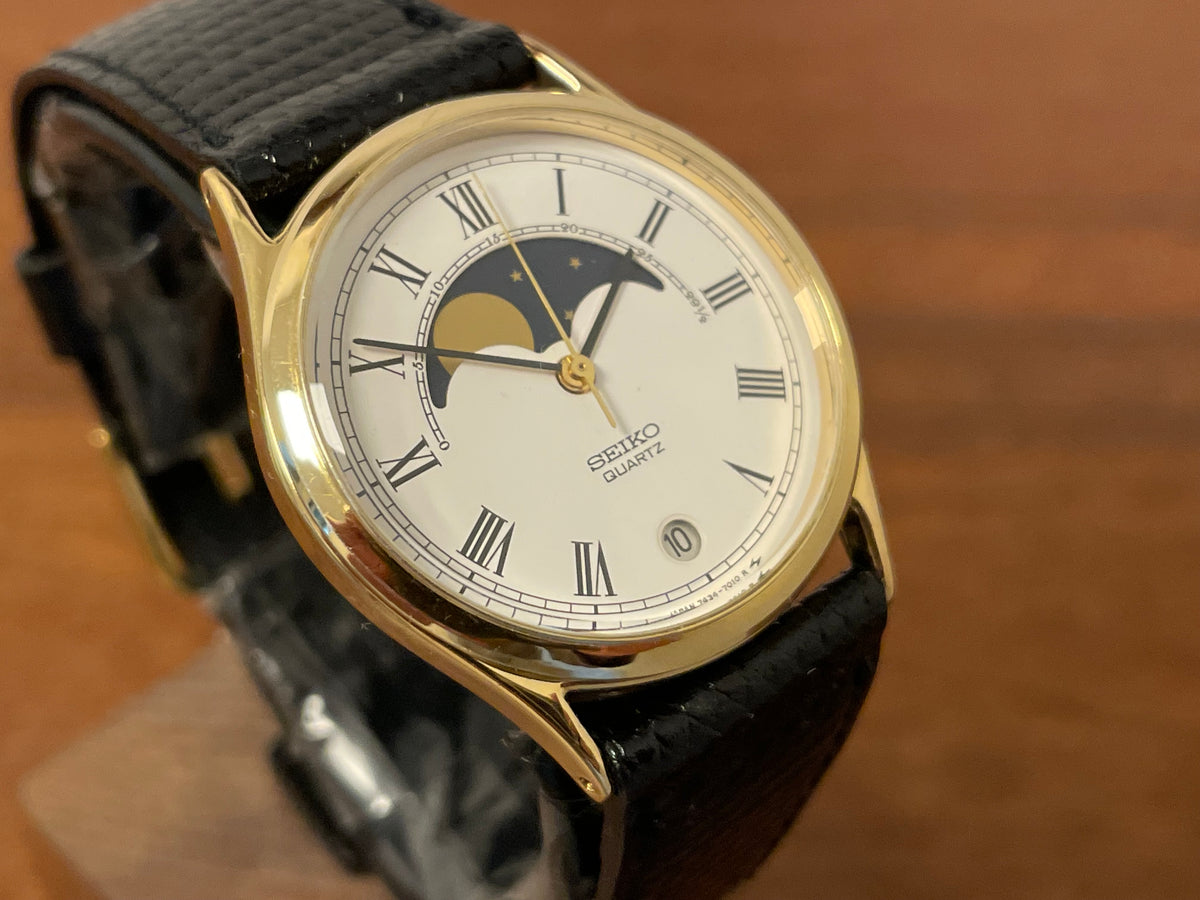 (1984) Seiko 7434-7000 dress watch - cream dial w/ moonphase & Roman numerals