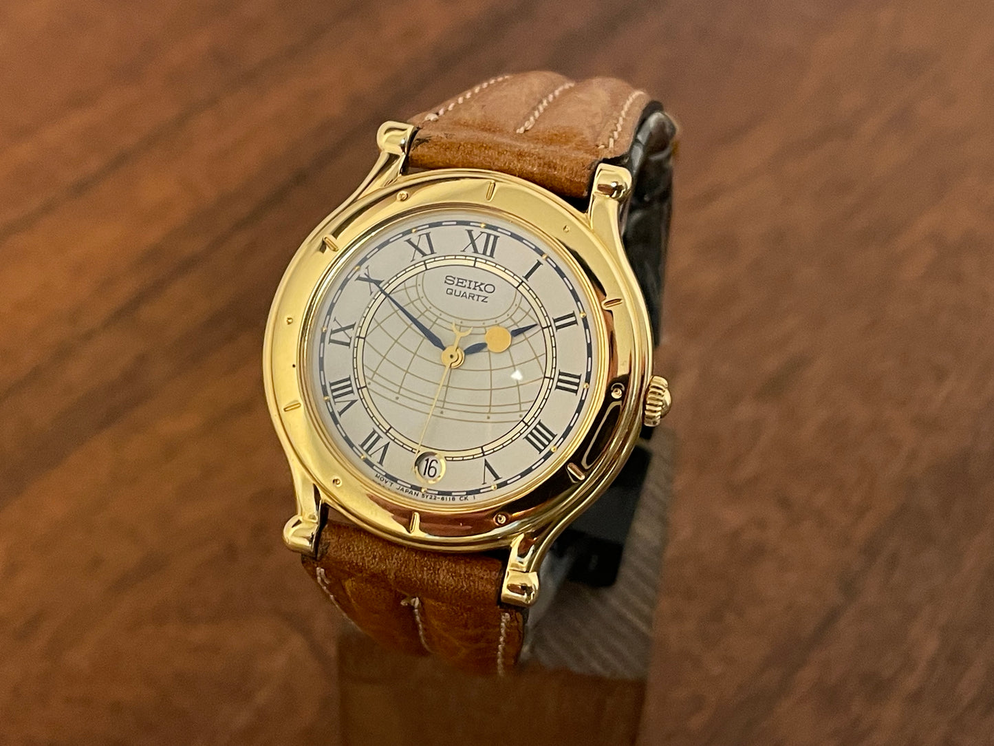 (1999) Seiko 5Y22-6050 Age of Discovery (AOD) dress watch - white dial w/ black Roman numerals (NOS)